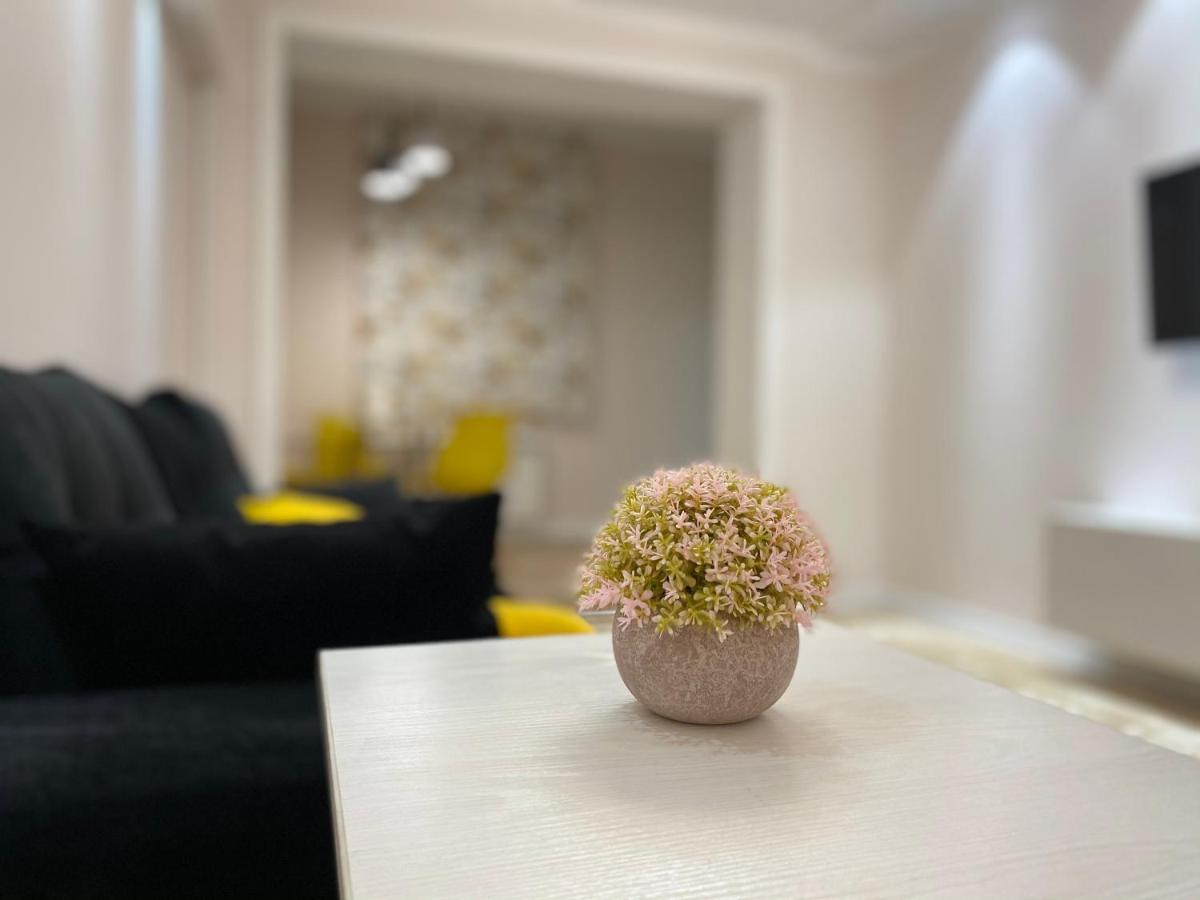 Senate Square Apartment Ташкент Екстериор снимка