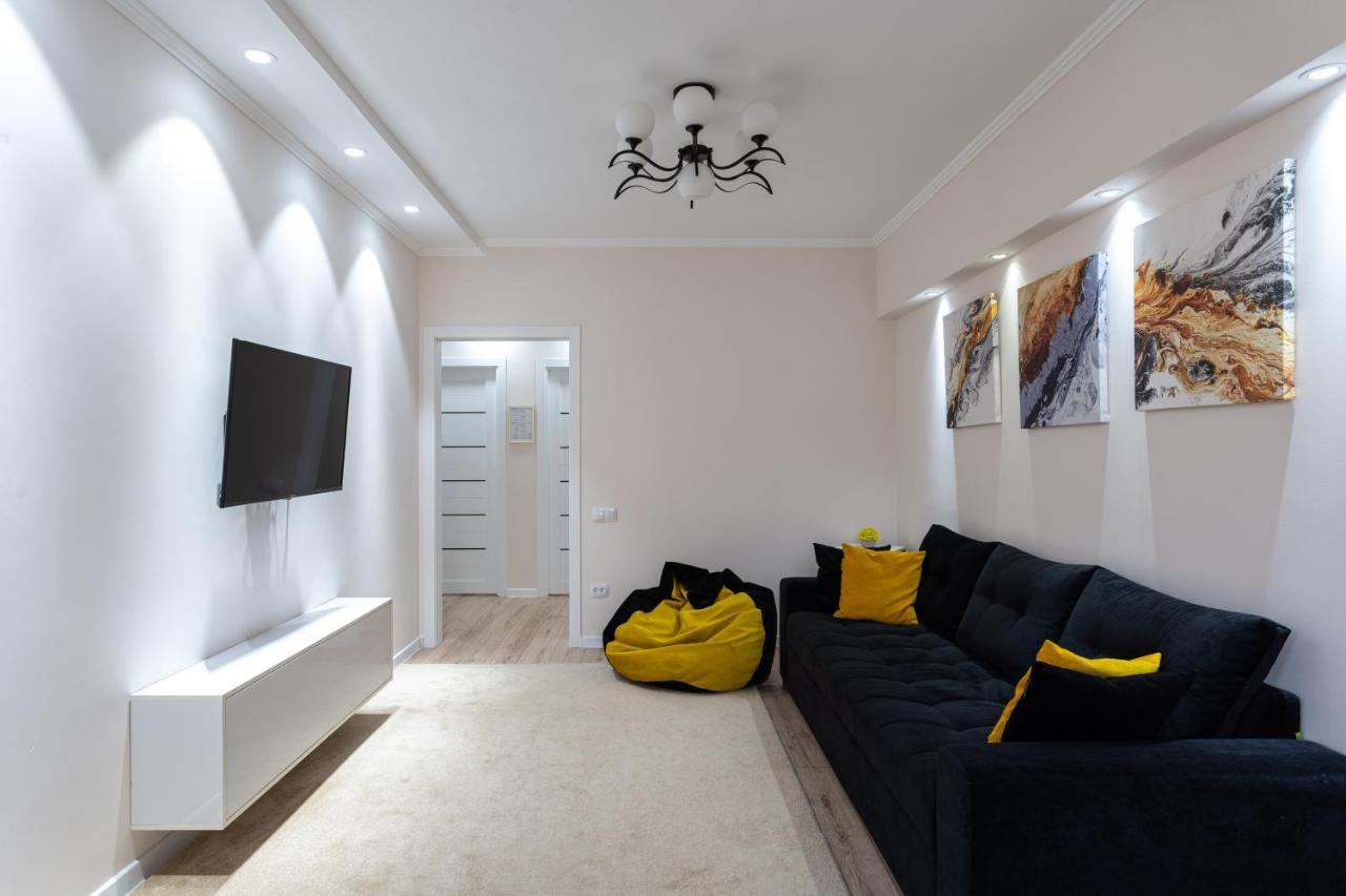 Senate Square Apartment Ташкент Екстериор снимка