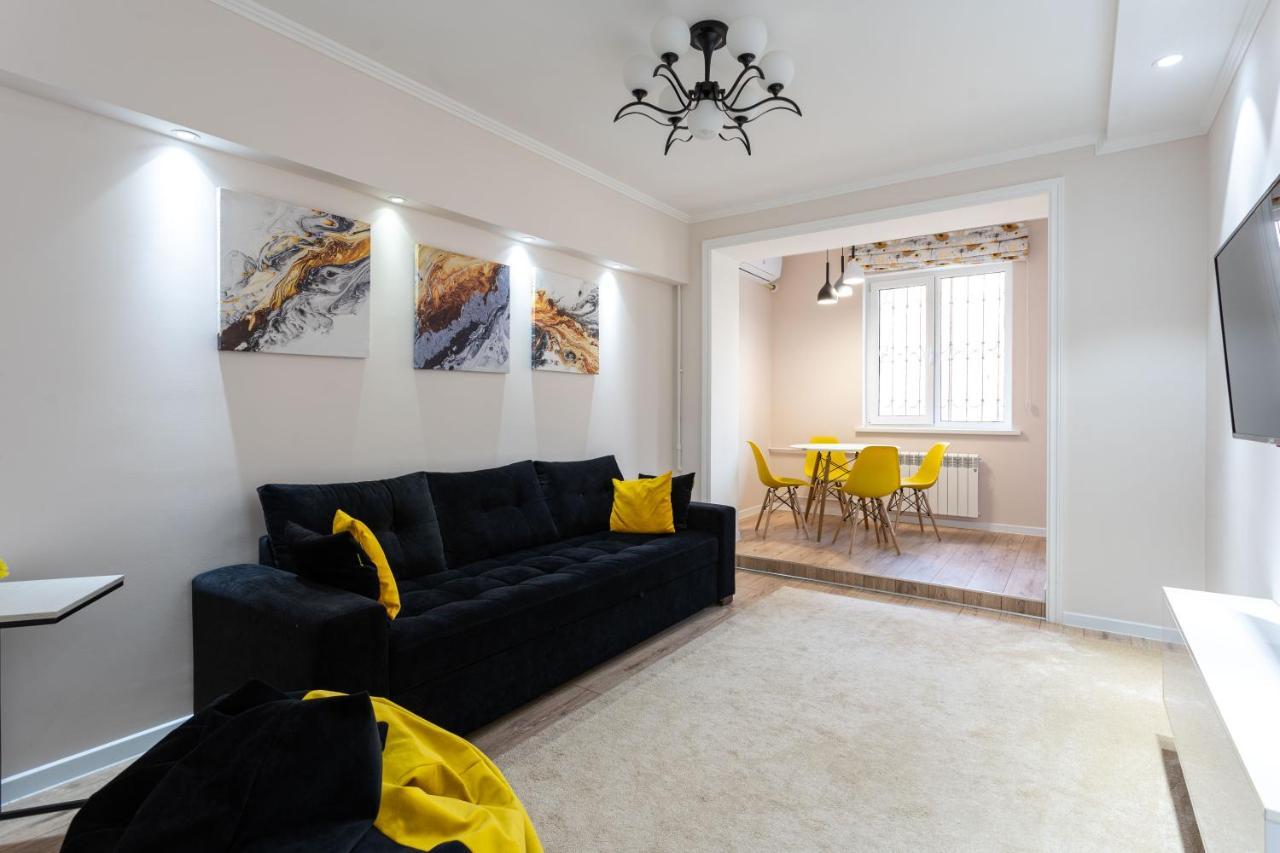 Senate Square Apartment Ташкент Екстериор снимка
